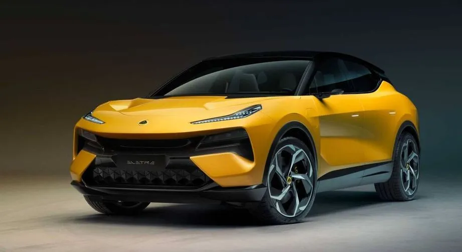 Lotus Type 133 sárga színben